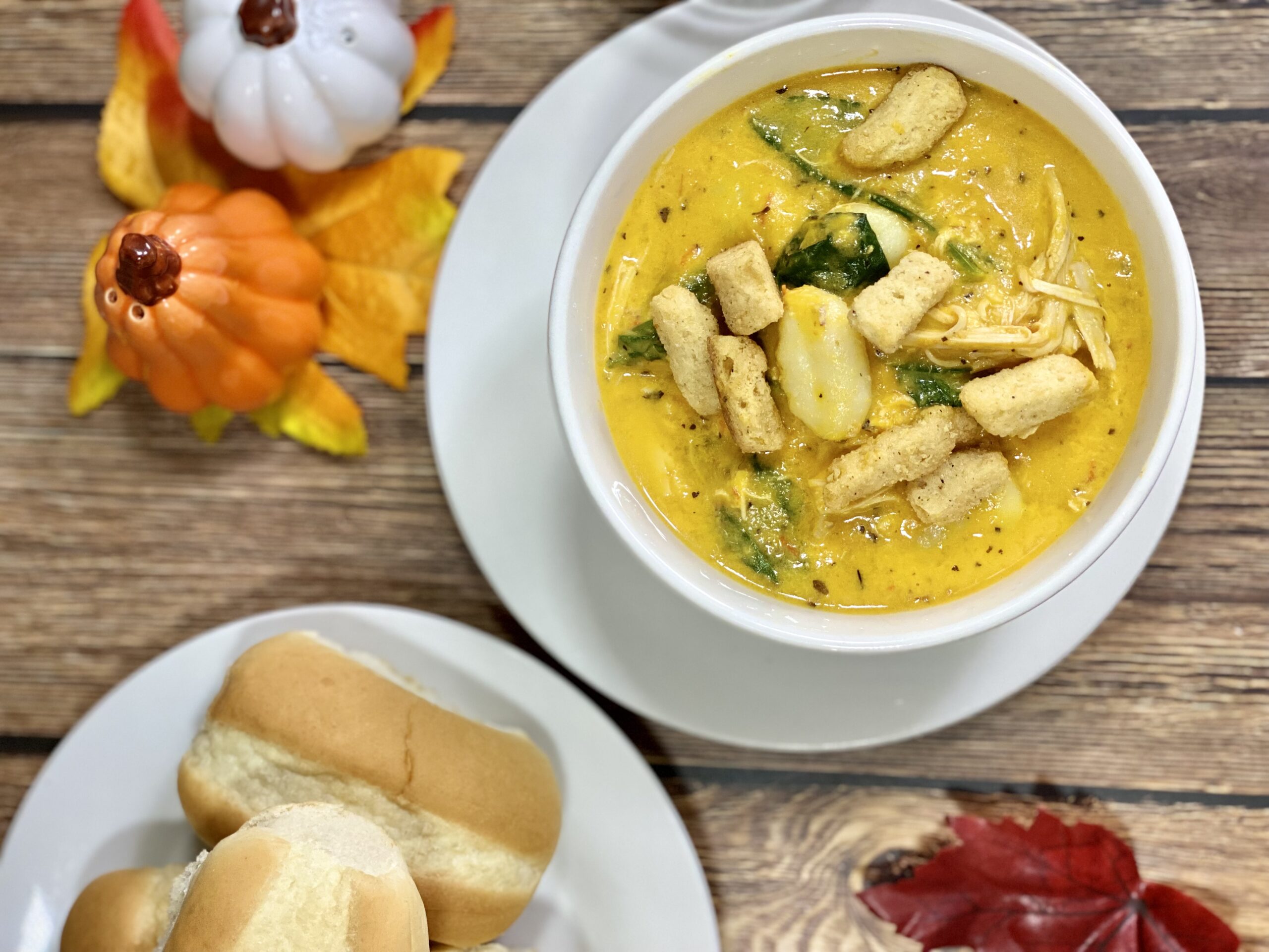 Roasted Pepper, Chicken, and Gnocchi Soup